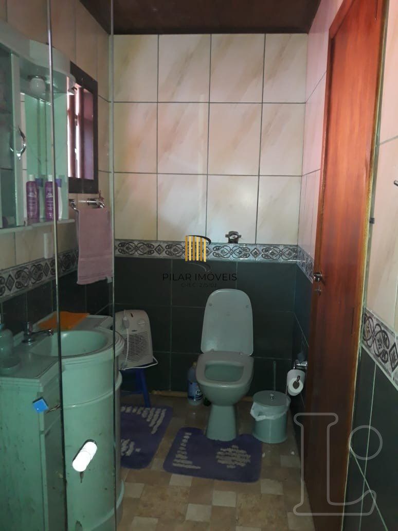 Casa para Venda - 114m², 2 dormitórios, sendo 1 suites, 2 vagas - Zona Nova