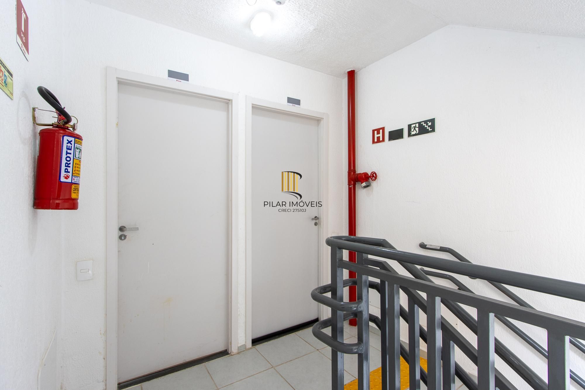 Apartamento 2 dormitórios no bairro Vila Nova