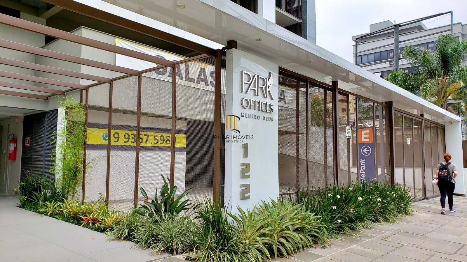 Sala Comercial mobiliada no Menino Deus