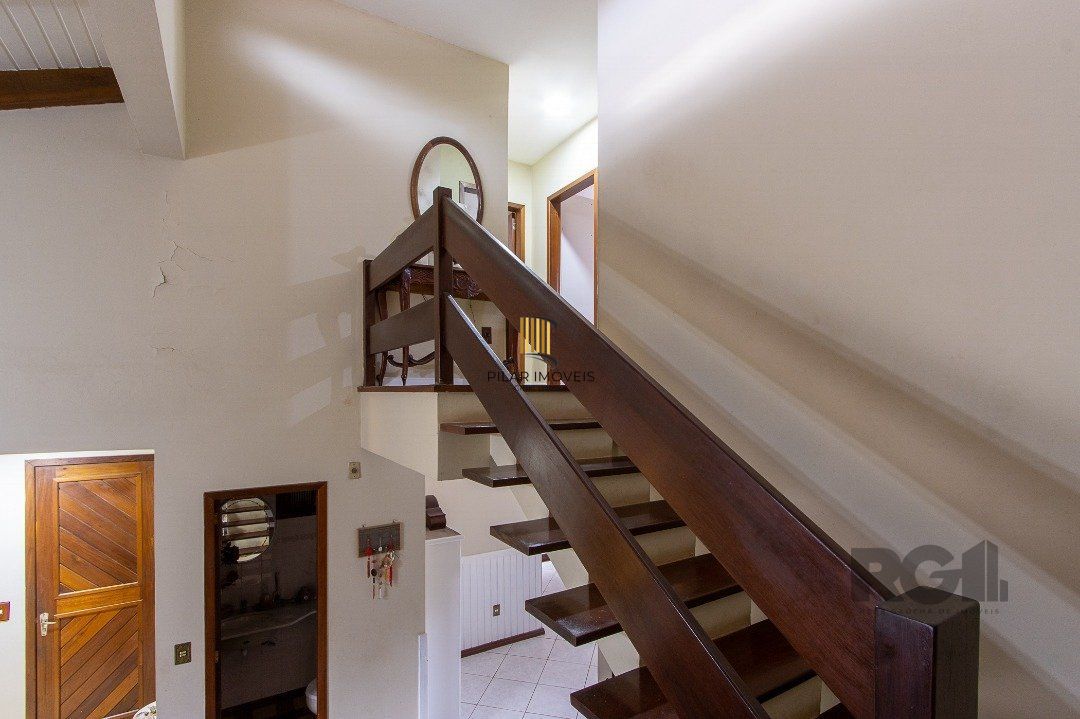 Casa 3 dormitórios no bairro Ipanema