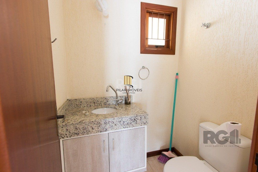 Casa 3 dormitórios no bairro Aberta dos Morros