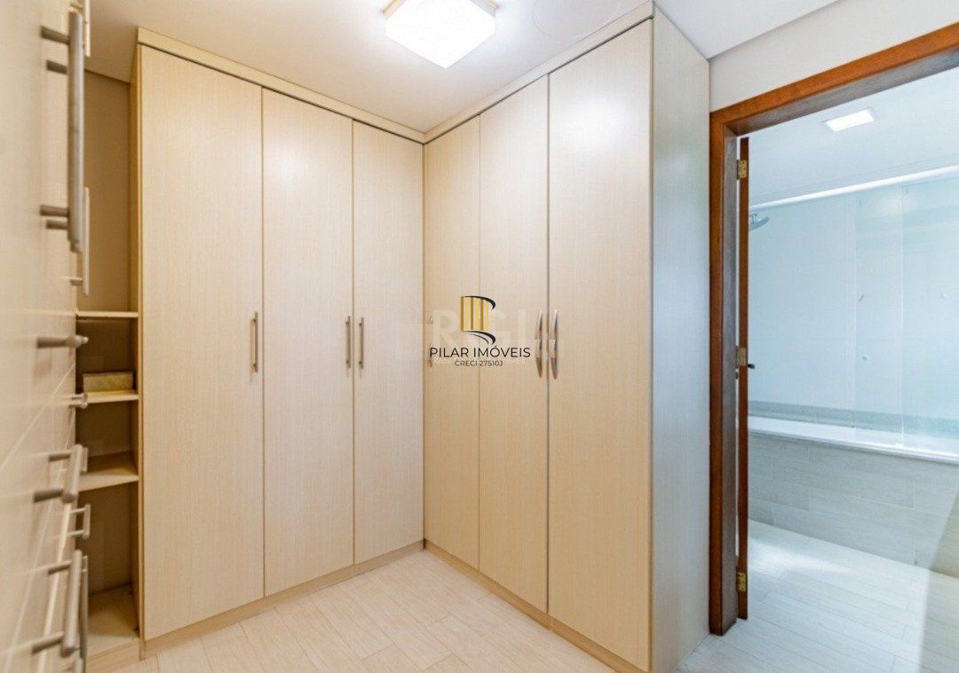Casa para Venda - 255m², 3 dormitórios, sendo 1 suites, 3 vagas - Ipanema