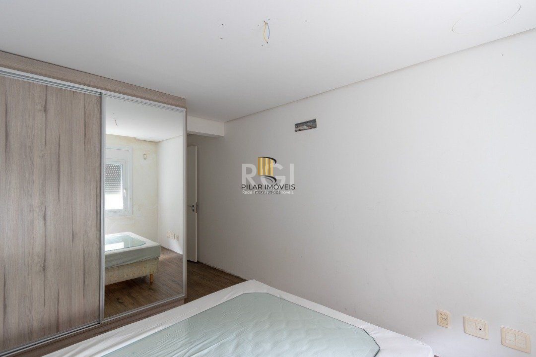 Apartamento 3 Dormitório(s) Bairro Cristal