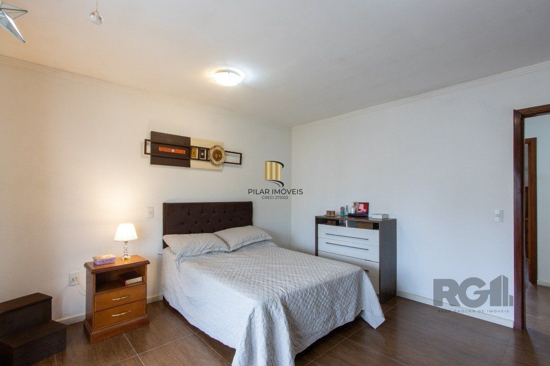 Casa para Venda - 170m², 3 dormitórios, sendo 1 suites, 2 vagas - Lagos De Nova Ipanema