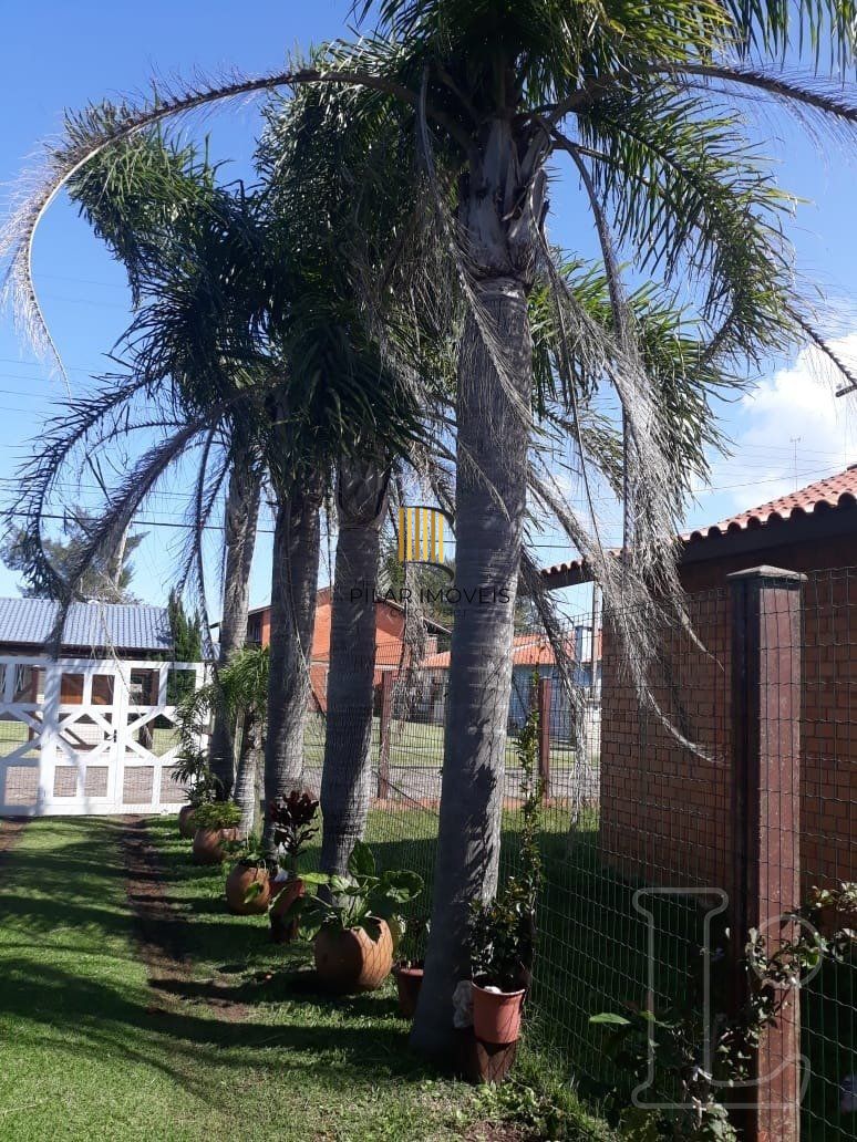 Casa para Venda - 114m², 2 dormitórios, sendo 1 suites, 2 vagas - Zona Nova