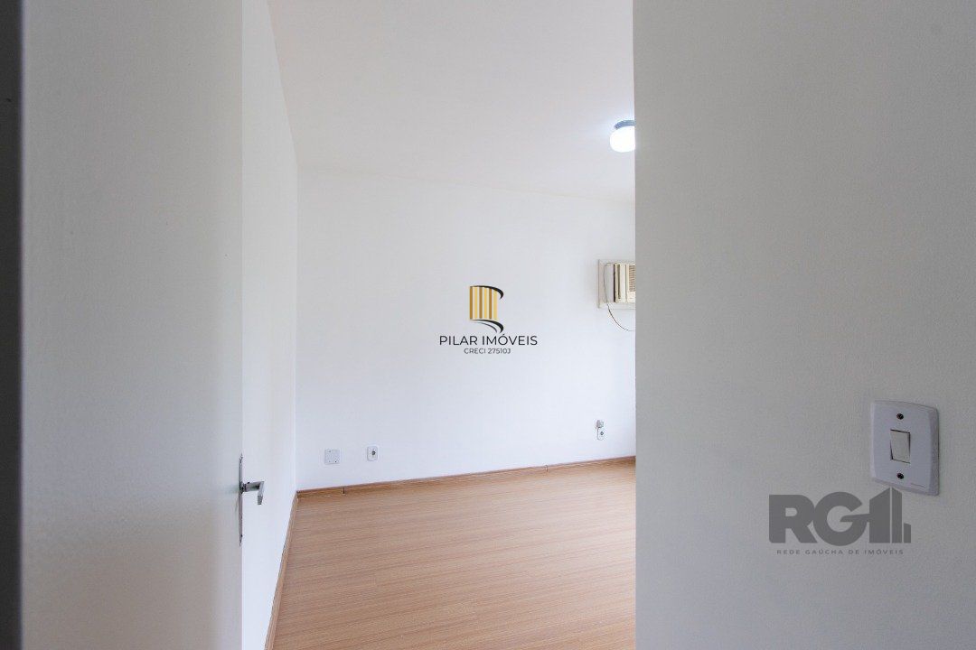 Apartamento de 2 dormitórios no Menino Deus.