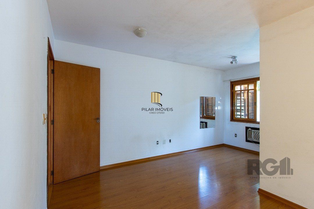 Casa para Venda - 380m², 4 dormitórios, sendo 1 suites, 4 vagas - Vila Assunção
