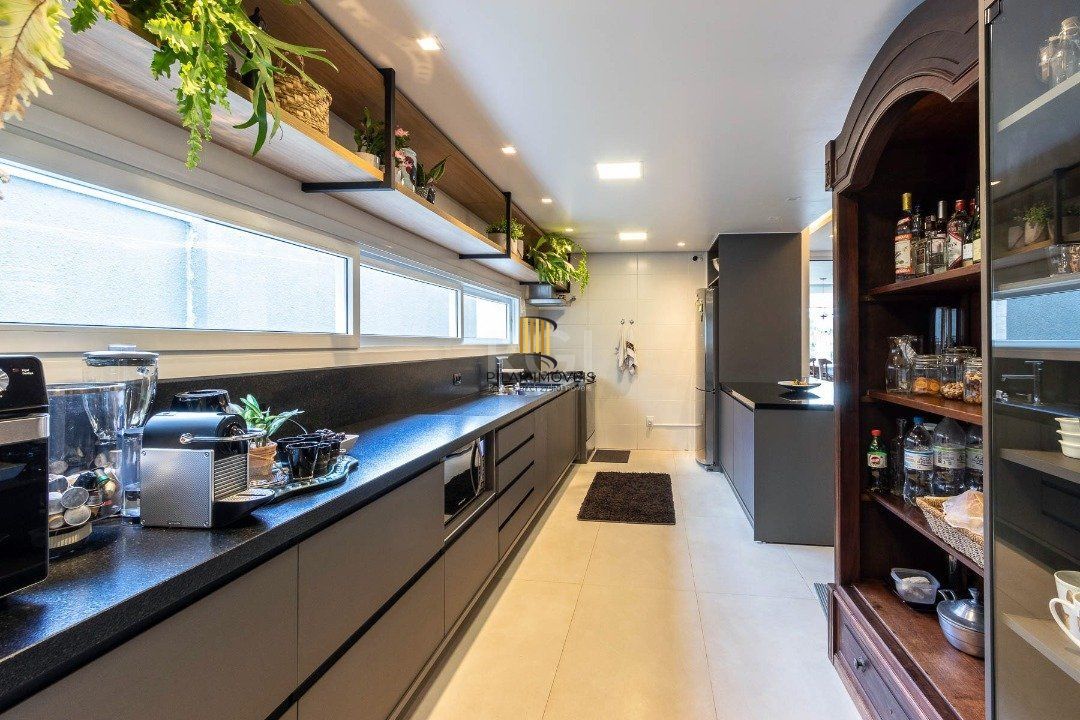 Casa Condominio para Venda - 339.3m², 4 dormitórios, sendo 4 suites, 6 vagas - Terra Ville