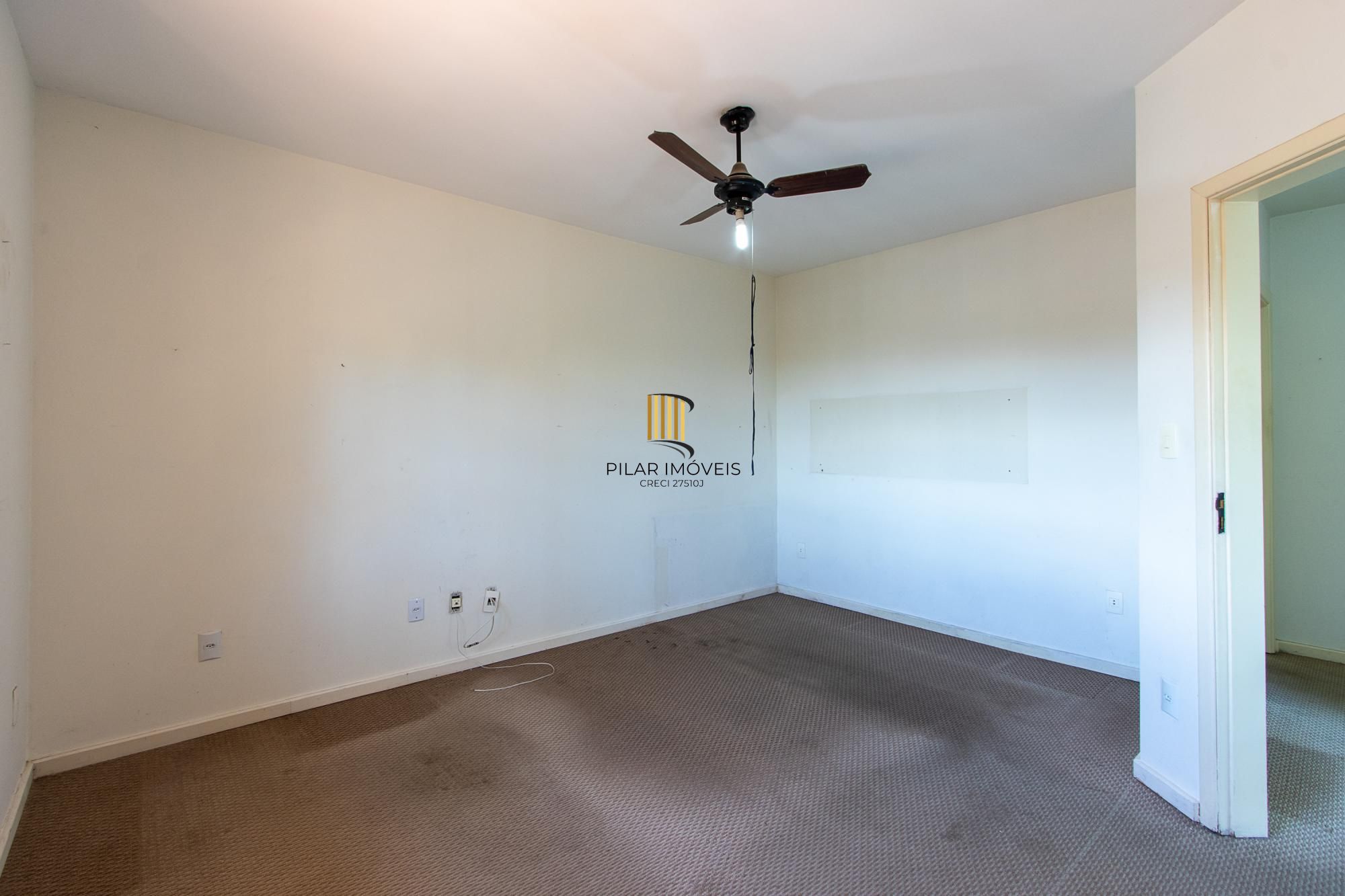 Casa à venda no Altos do Ipê no Bairro Espirito Santo.