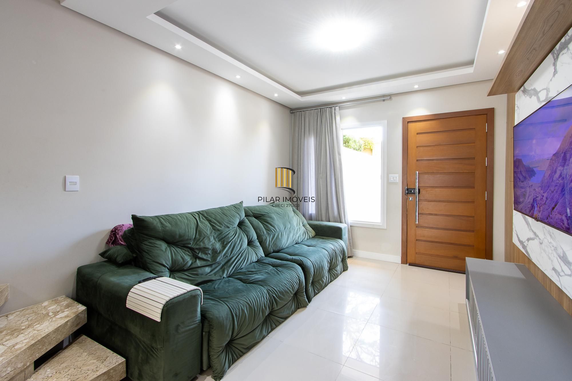 Ótima casa com 3dormitórios 1 suite no bairro Tristeza