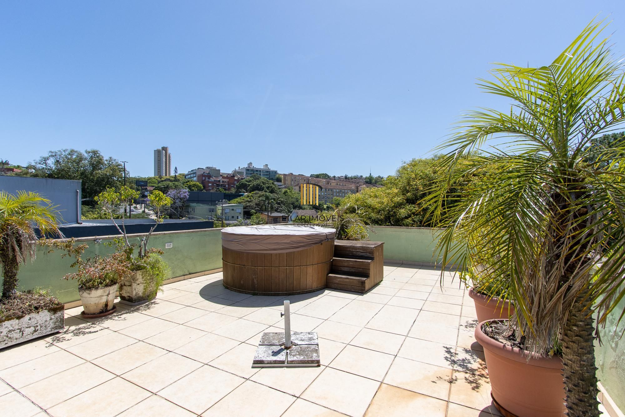 Cobertura 2 dormitórios no bairro Cristal