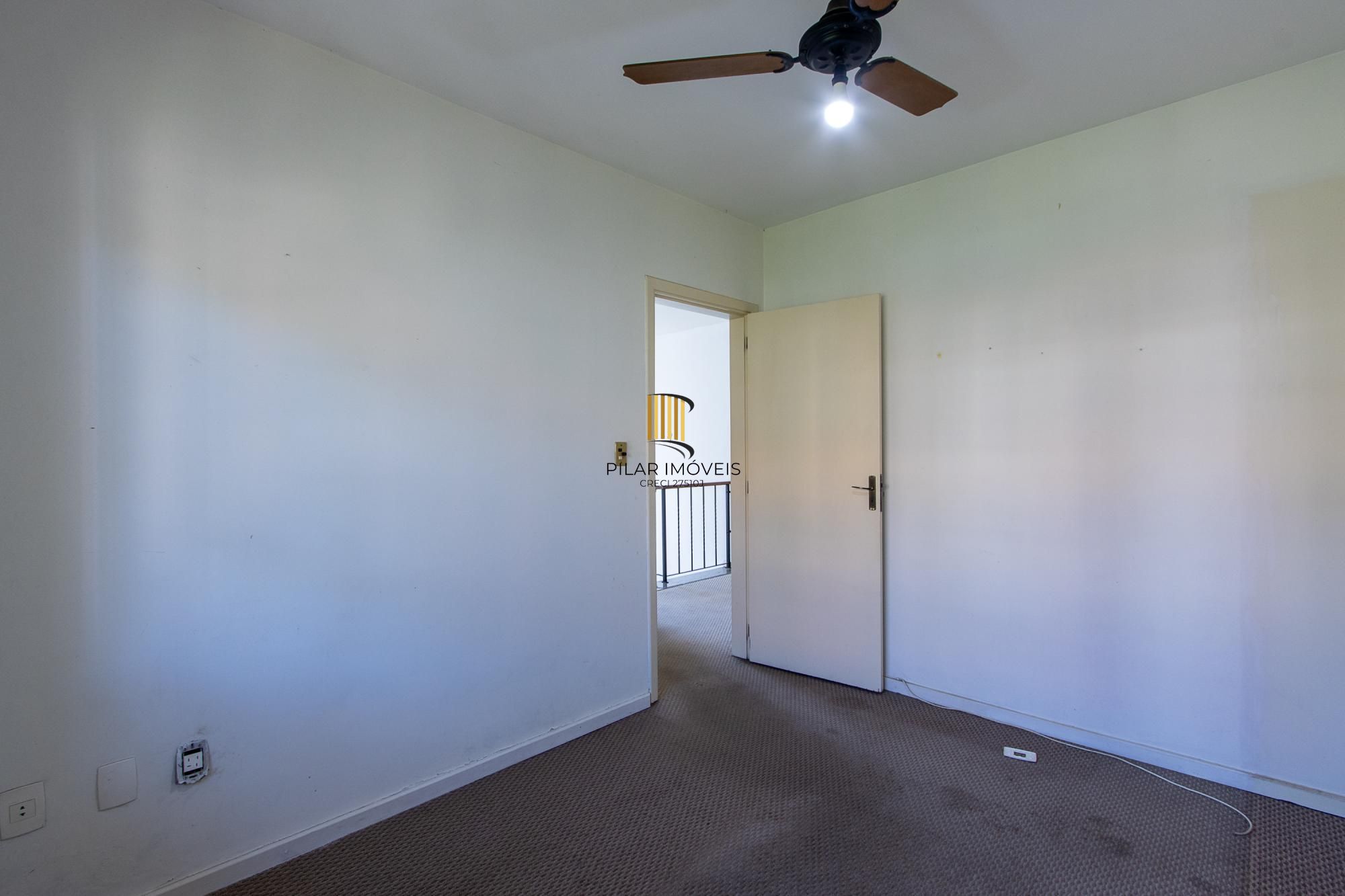 Casa à venda no Altos do Ipê no Bairro Espirito Santo.