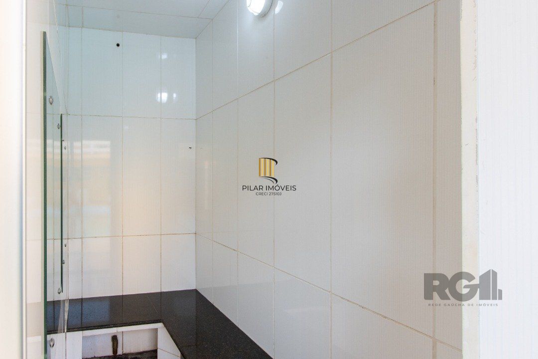 Casa para Venda - 254m², 4 dormitórios, sendo 3 suites, 5 vagas - Espirito Santo