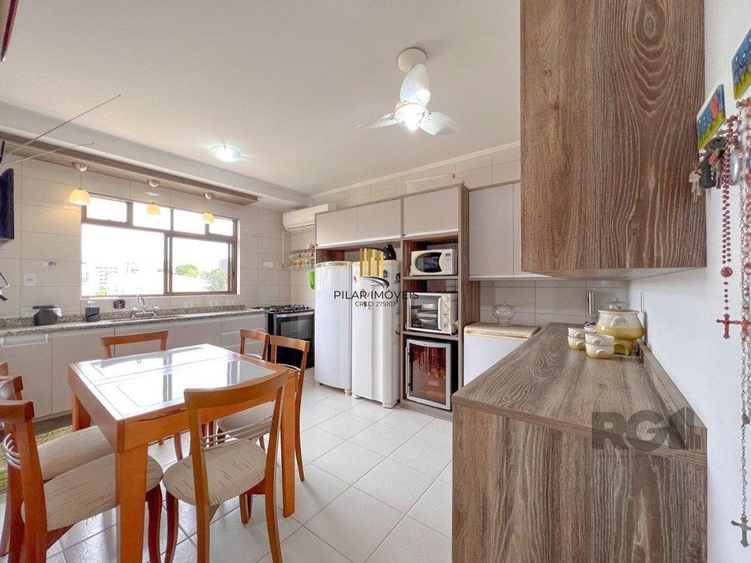 Amplo apartamento à venda com 168m² privativos