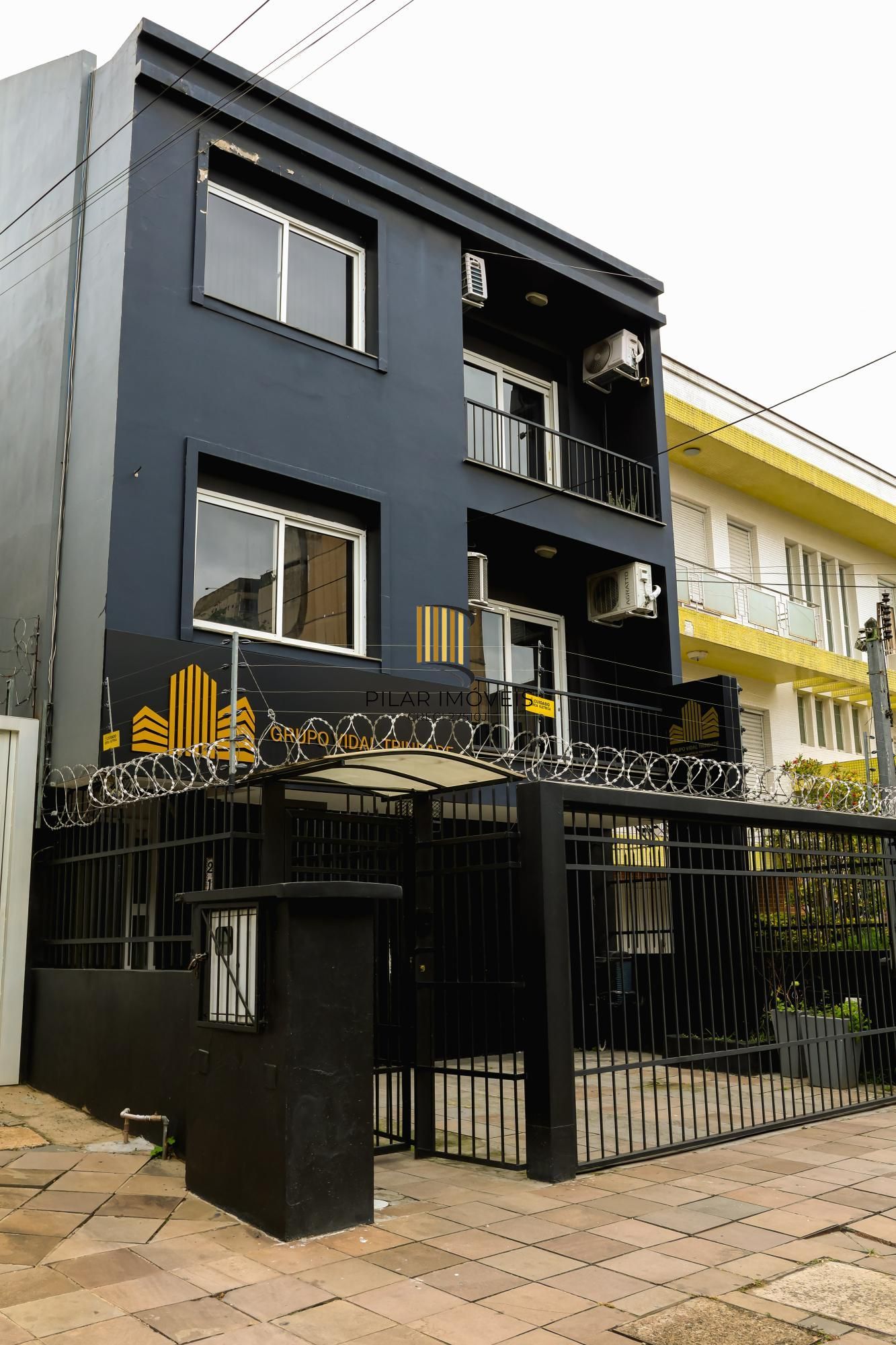Casa Comercial 4 dormitórios no bairro Moinhos de Vento