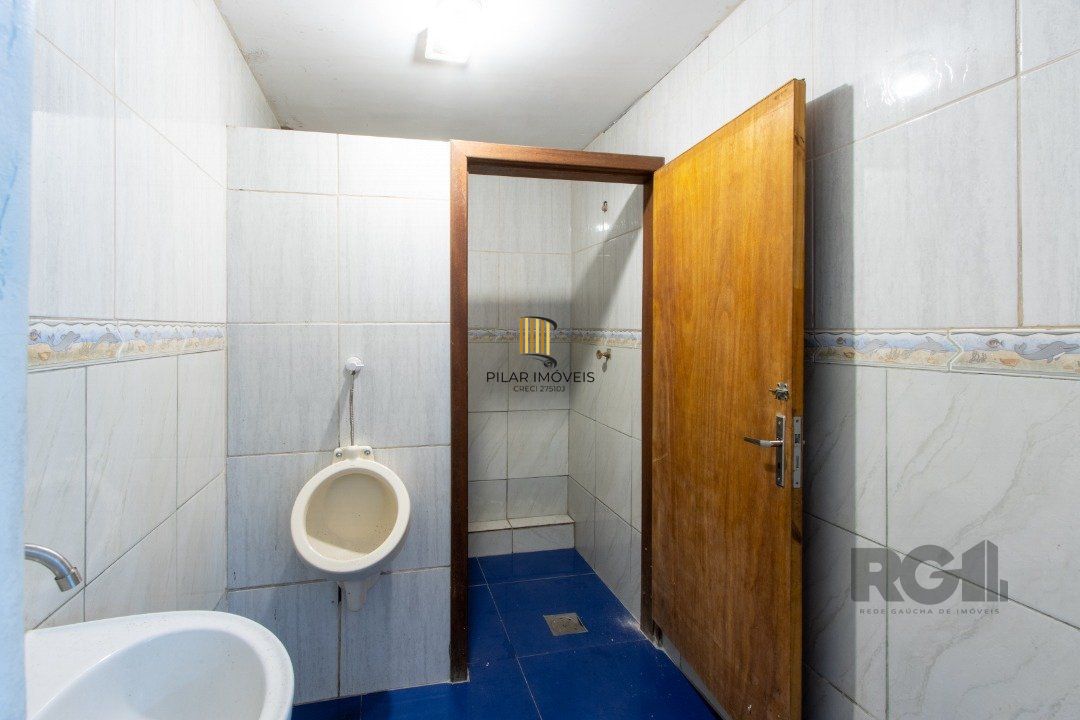 Prédio Comercial | 220m2 Privativos | Salão de Festas | Bairro Vila Nova