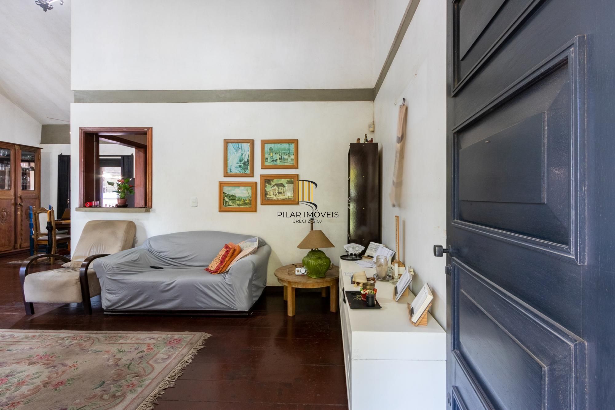 Casa para Venda - 286.28m², 2 dormitórios, sendo 1 suites, 3 vagas - Santa Tereza