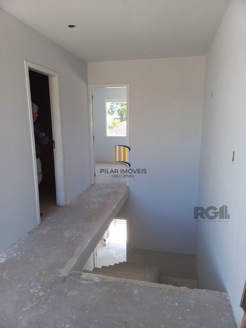 Casa para Venda - 254.27m², 3 dormitórios, 2 vagas - Vila Nova
