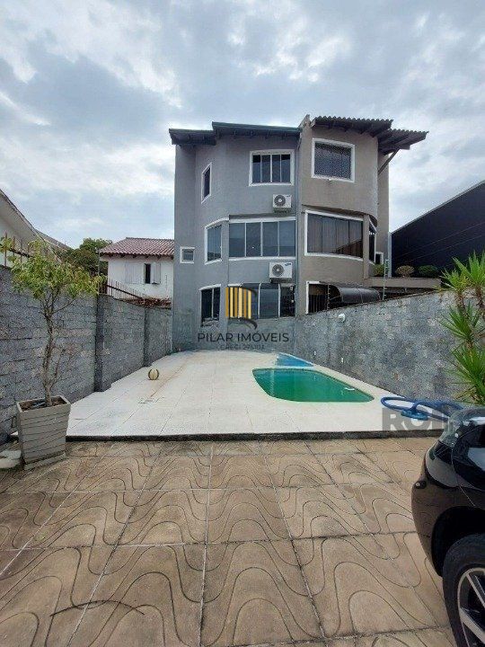 Casa, 234m², 3 dormitórios, Cristal