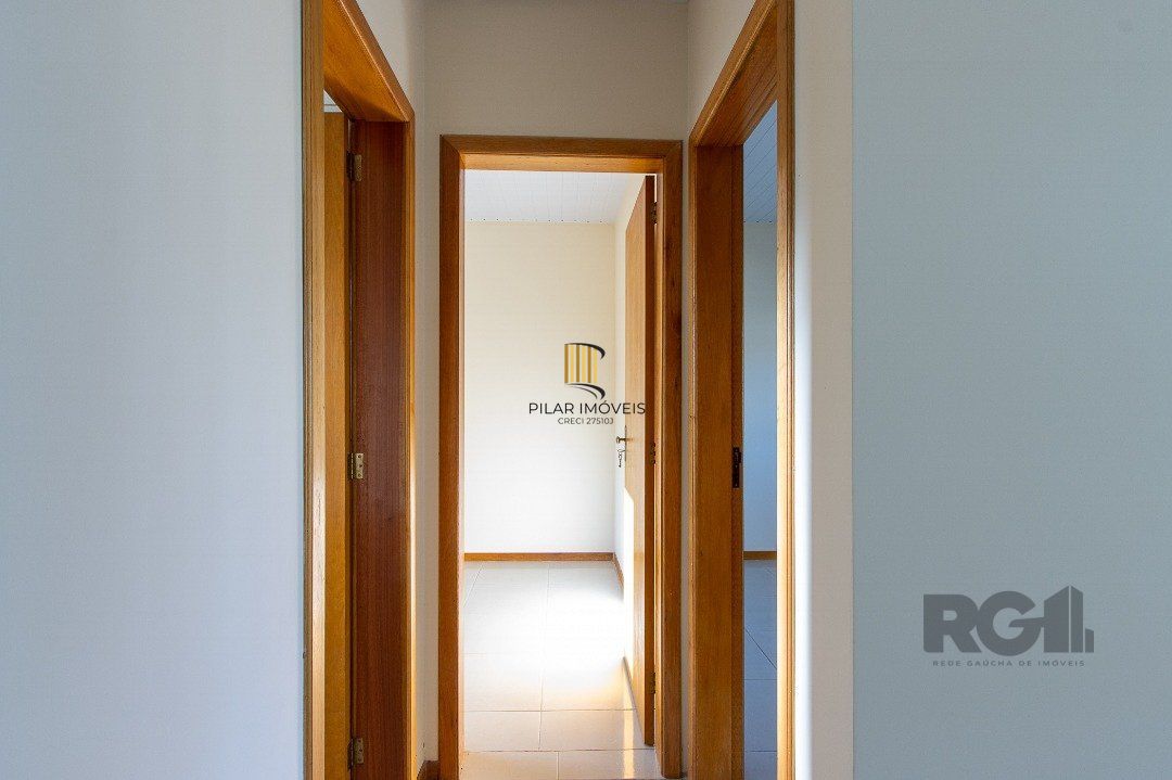 Casa 2 dormitórios no bairro Restinga