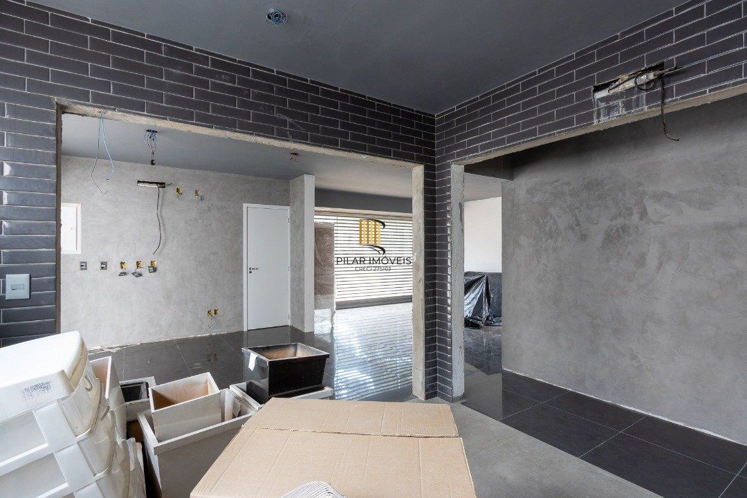 Casa Comercial no bairro Tristeza