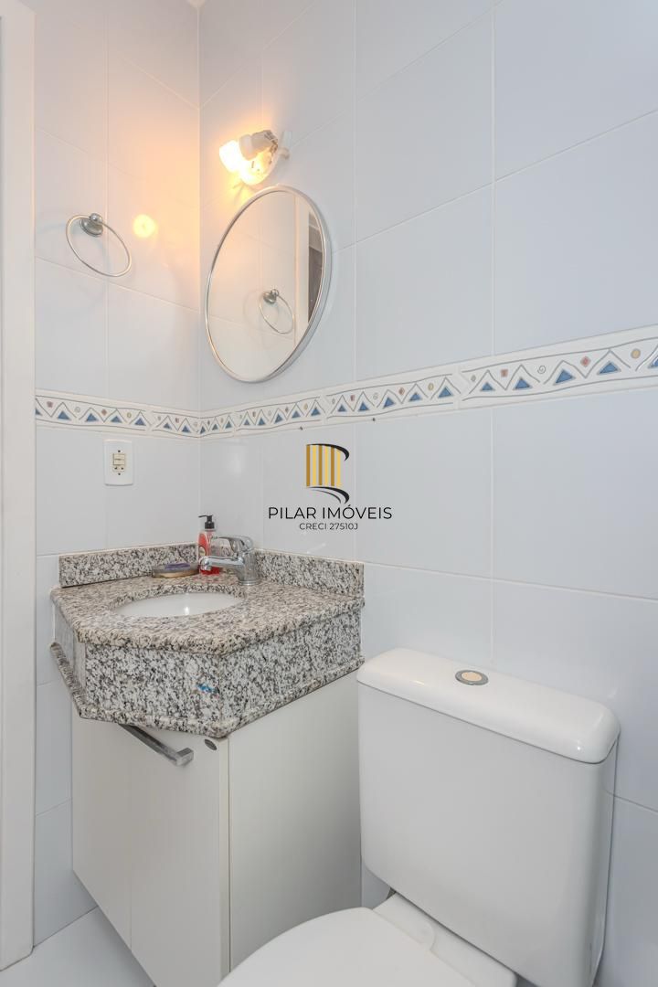 Casa de Condomínio 3 dormitórios no bairro Tristeza