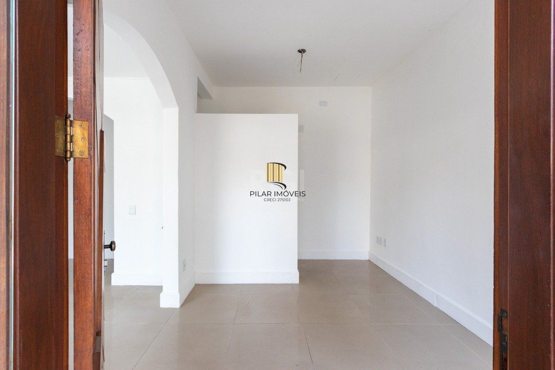 Predio para Venda - 215.37m², 0 dormitórios, Menino Deus