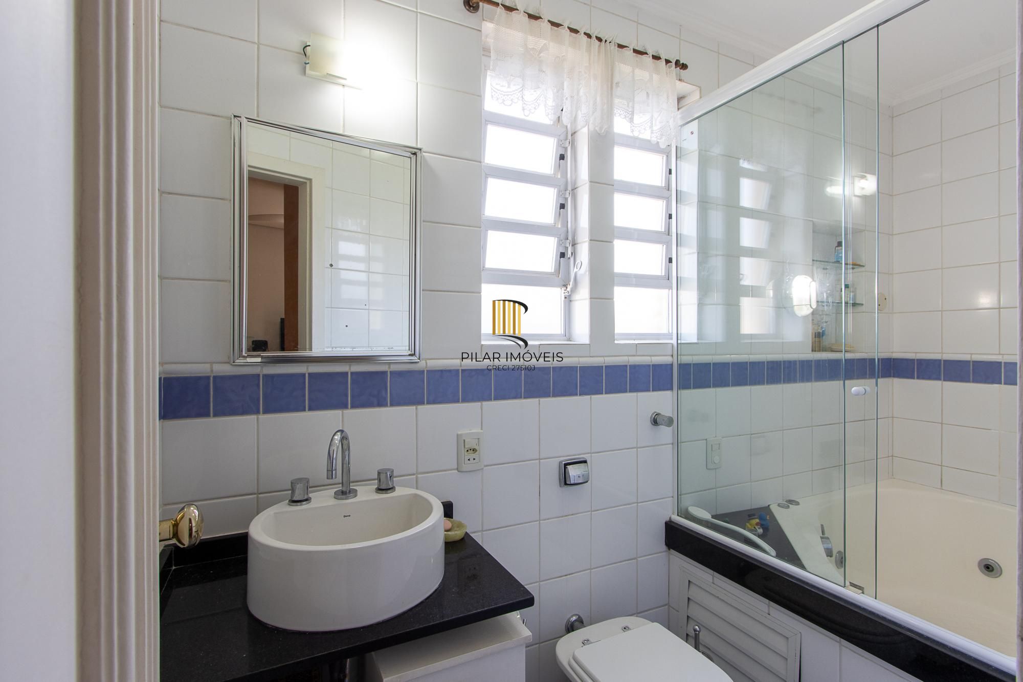 Cobertura 2 dormitórios no bairro Cristal