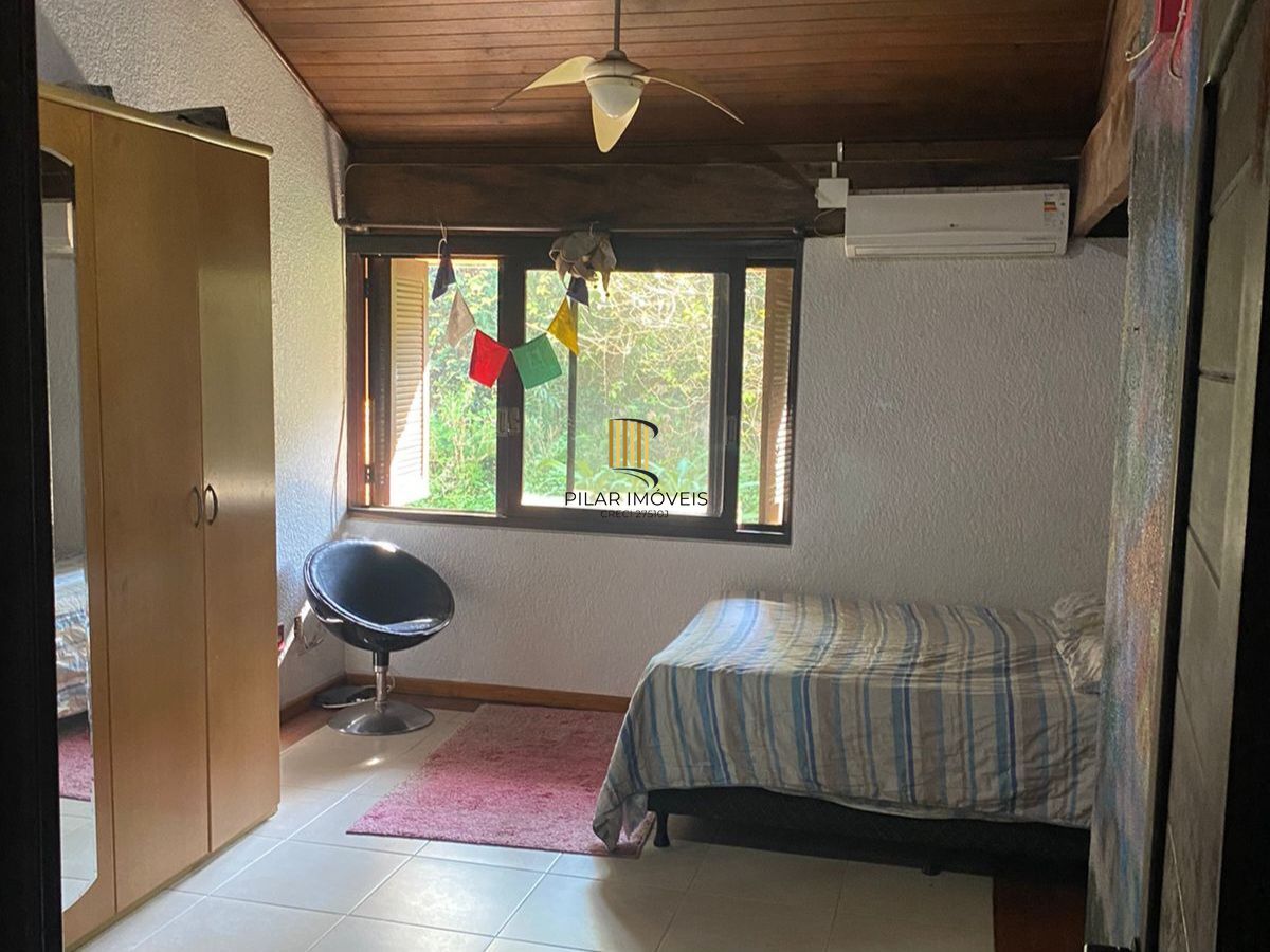 Casa com 7 dormitorios para venda Bairro Espírito Santo Porto Alegre, com 6 vagas.