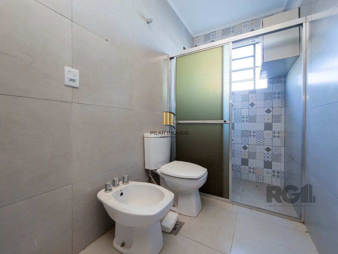 Casa com 3 quartos, suite, pátio - Bairro Espírito Santo - Potro Alegre (RS)