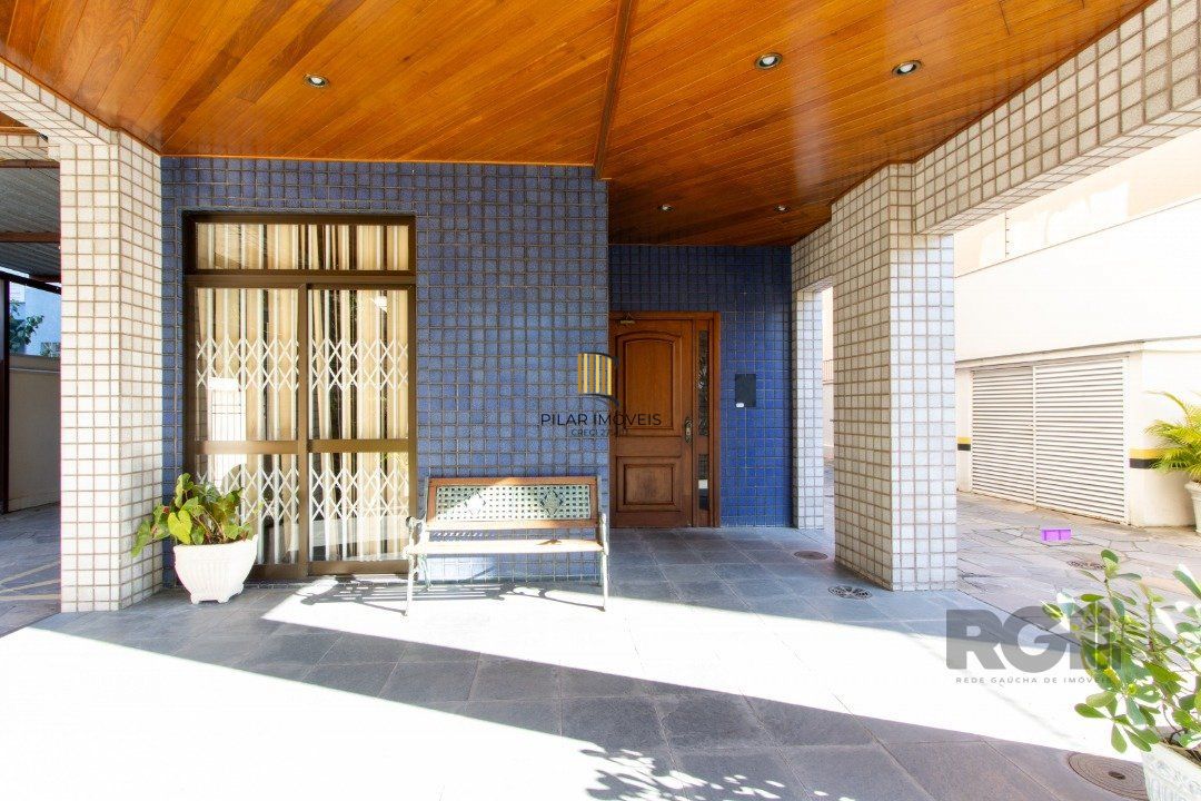 Apartamento | 3 quartos | 1 suíte | 1 vaga | 92,00m2 | Bairro Petrópolis