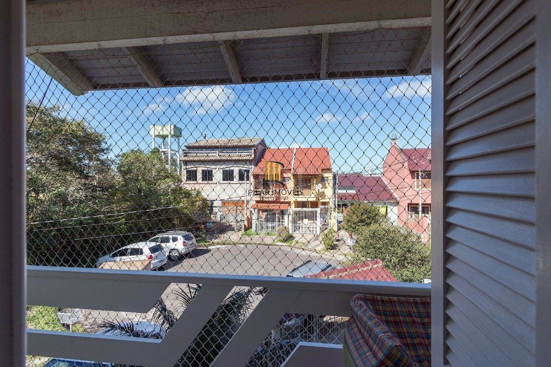 Casa para Venda - 124m², 2 dormitórios, sendo 1 suites, 2 vagas - Hípica