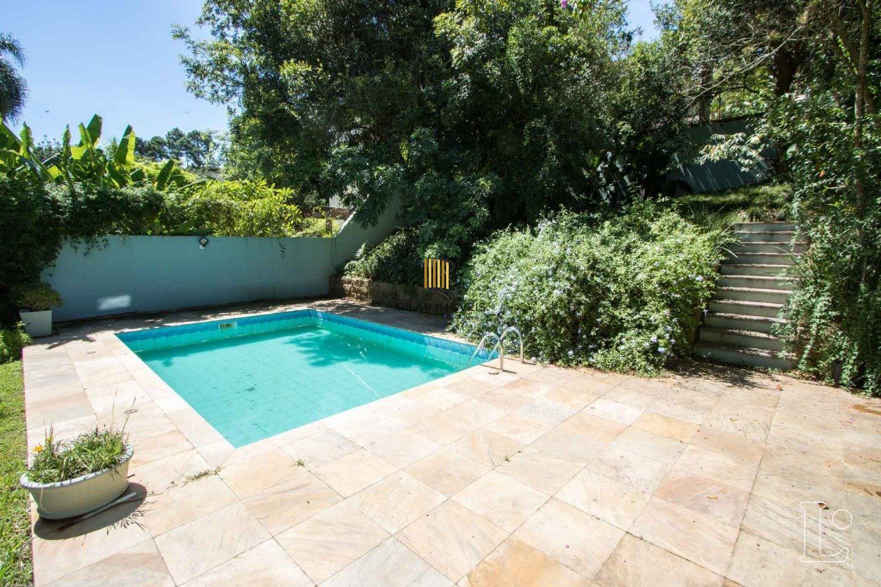 Casa para Venda - 427m², 4 dormitórios, sendo 1 suites, 4 vagas - Jardim Isabel