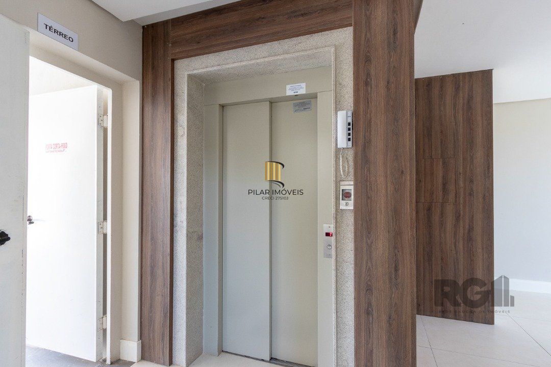 Apartamento 2 dormitórios no bairro Camaquã