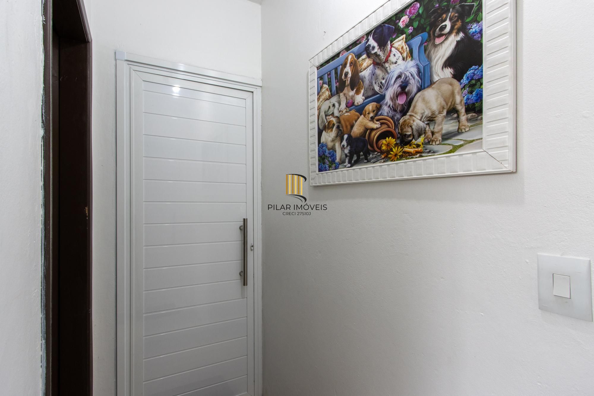 Casa 6 dormitórios no bairro Santa Tereza