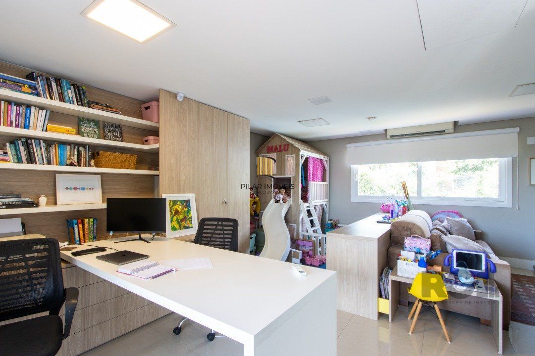 Casa 3 dormitórios no bairro Jardim Isabel