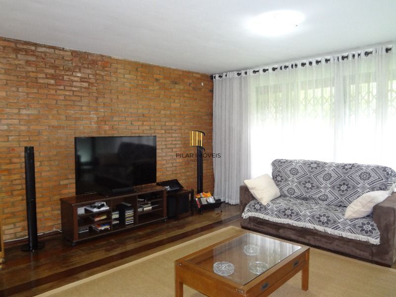 Casa para Venda - 268m², 3 dormitórios, sendo 1 suites, Jardim Isabel