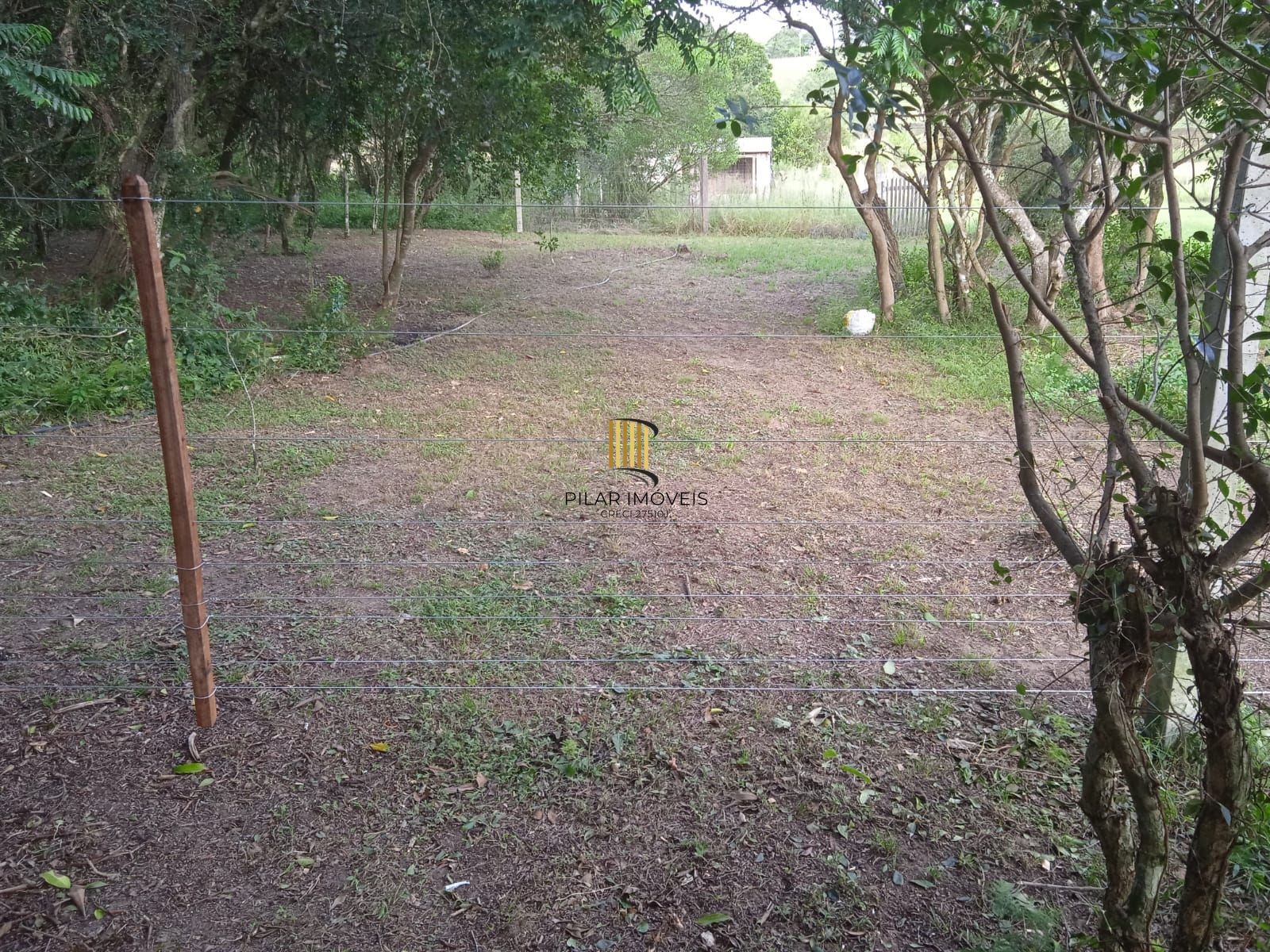 Chácara 2 dormitórios no bairro Distrito Industrial (Águas Claras)