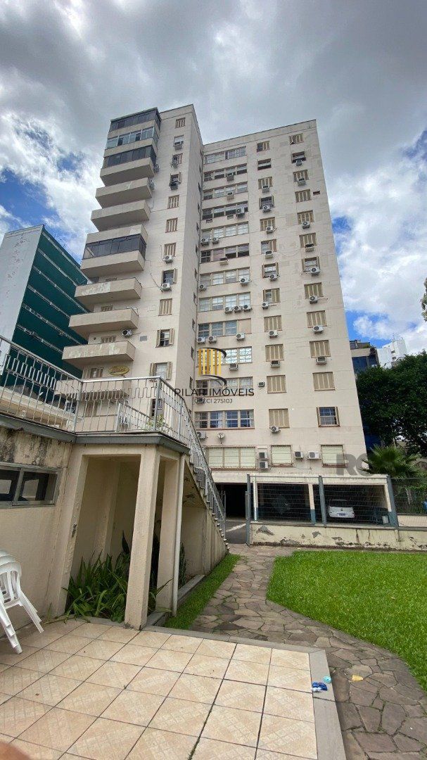 Apartamento 4 dormitórios no bairro Centro Histórico
