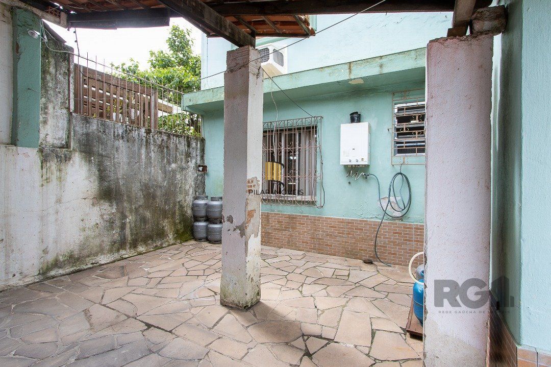 Casa 3 dormitórios no bairro Tristeza