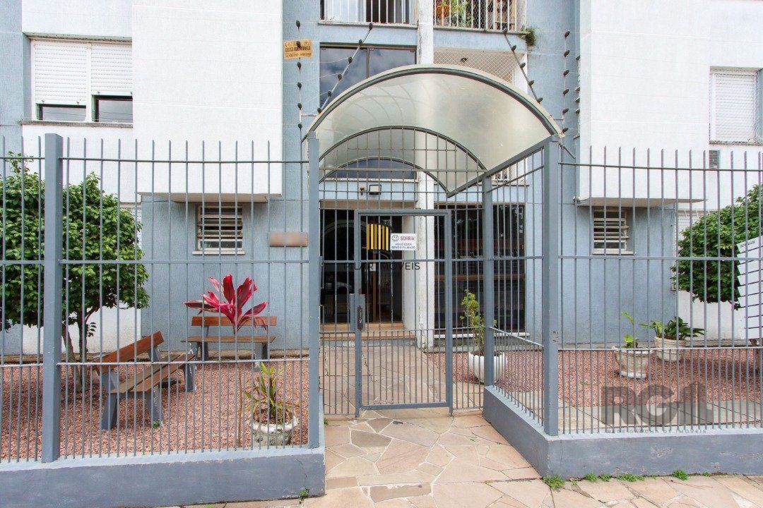Apartamento com 1 dormitório no bairro Cristal.