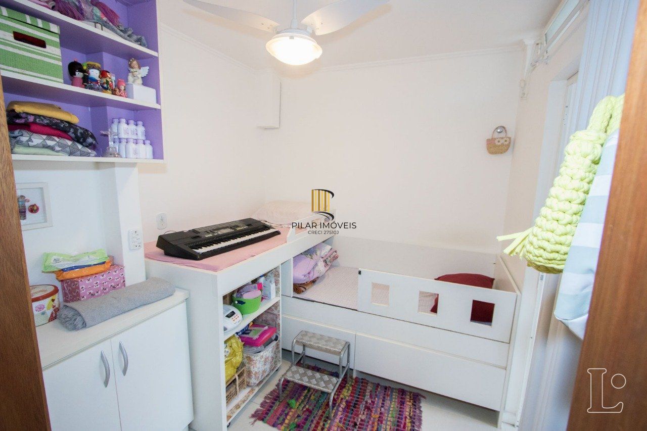 Casa de Condomínio 4 dormitórios no bairro Cavalhada