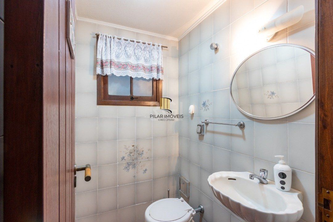 Casa para Venda - 357.28m², 4 dormitórios, sendo 1 suites, 4 vagas - Jardim Isabel