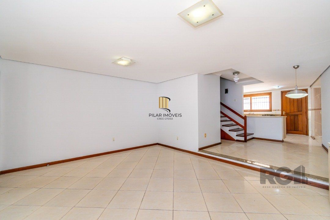 Casa 3 dormitórios no bairro Espírito Santo