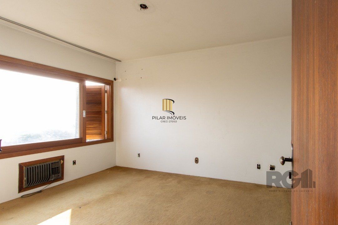 Casa para Venda - 361.95m², 4 dormitórios, sendo 2 suites, 3 vagas - Nonoai