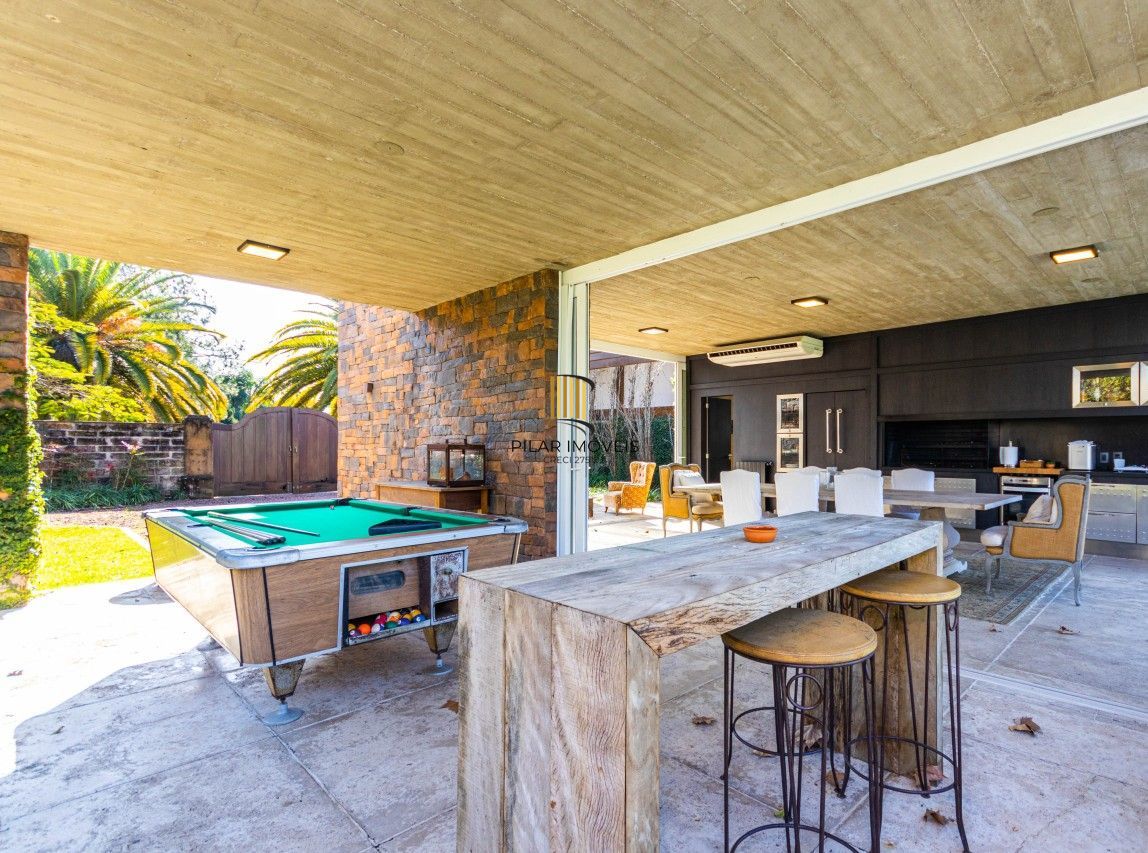 Casa de Condomínio 3 dormitórios no bairro Terraville