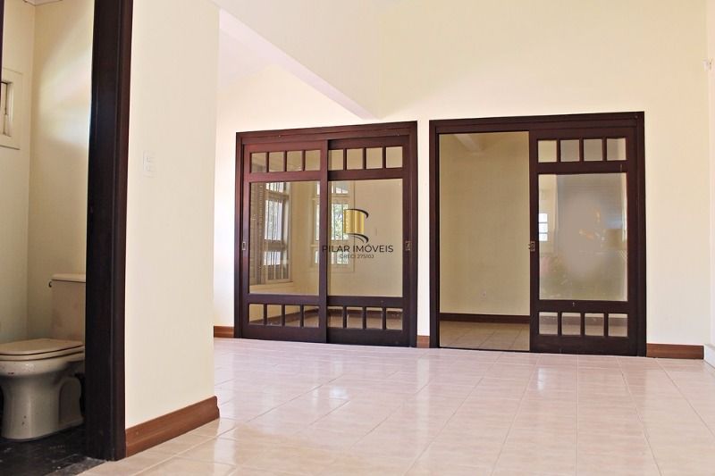 Predio para Venda - 236m², 0 dormitórios, 4 vagas - Menino Deus
