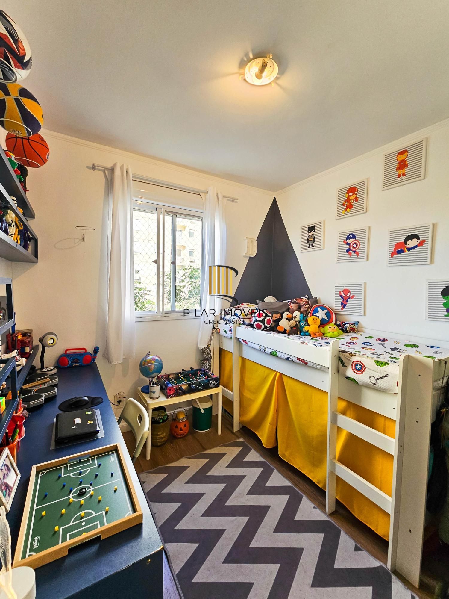 Apartamento de 2 quartos, com suíte, churrasqueira, vaga escruturada, infra completa, na zona sul.