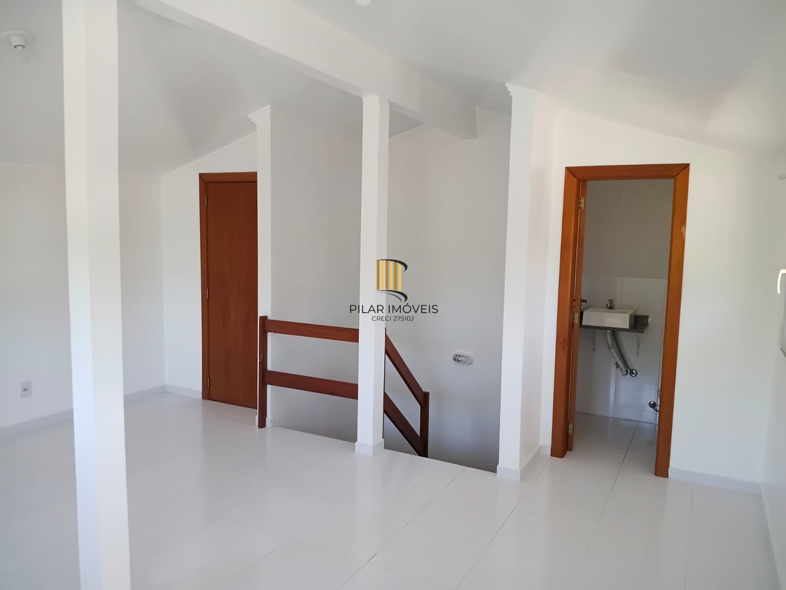 Casa de condomínio com 3 dormitórios no bairro Ipanema