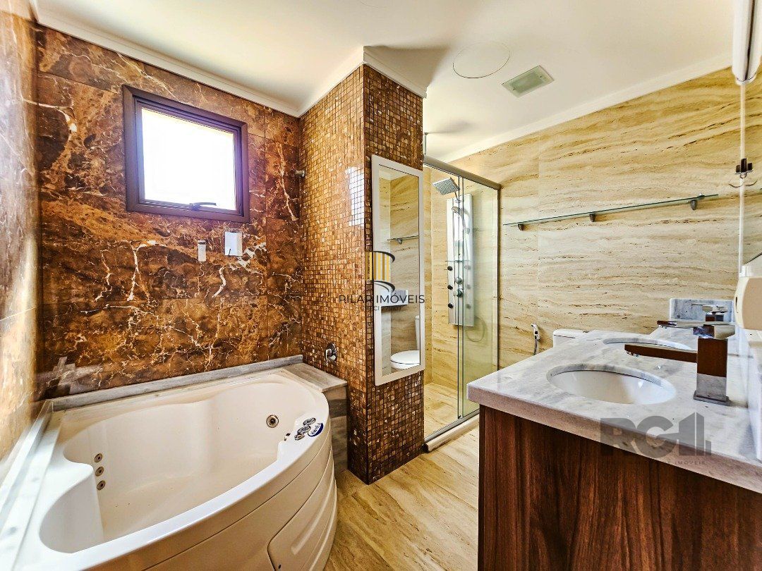 BELÍSSIMO APTO 4 SUÍTES DE 158M²